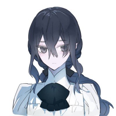 美女COS《巫师3》叶奈法惊艳绝伦 白嫩香肩紫眸勾人